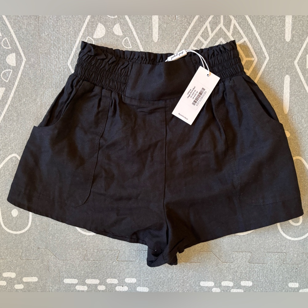 NWT Black Linen High Waisted Shorts XS Petite